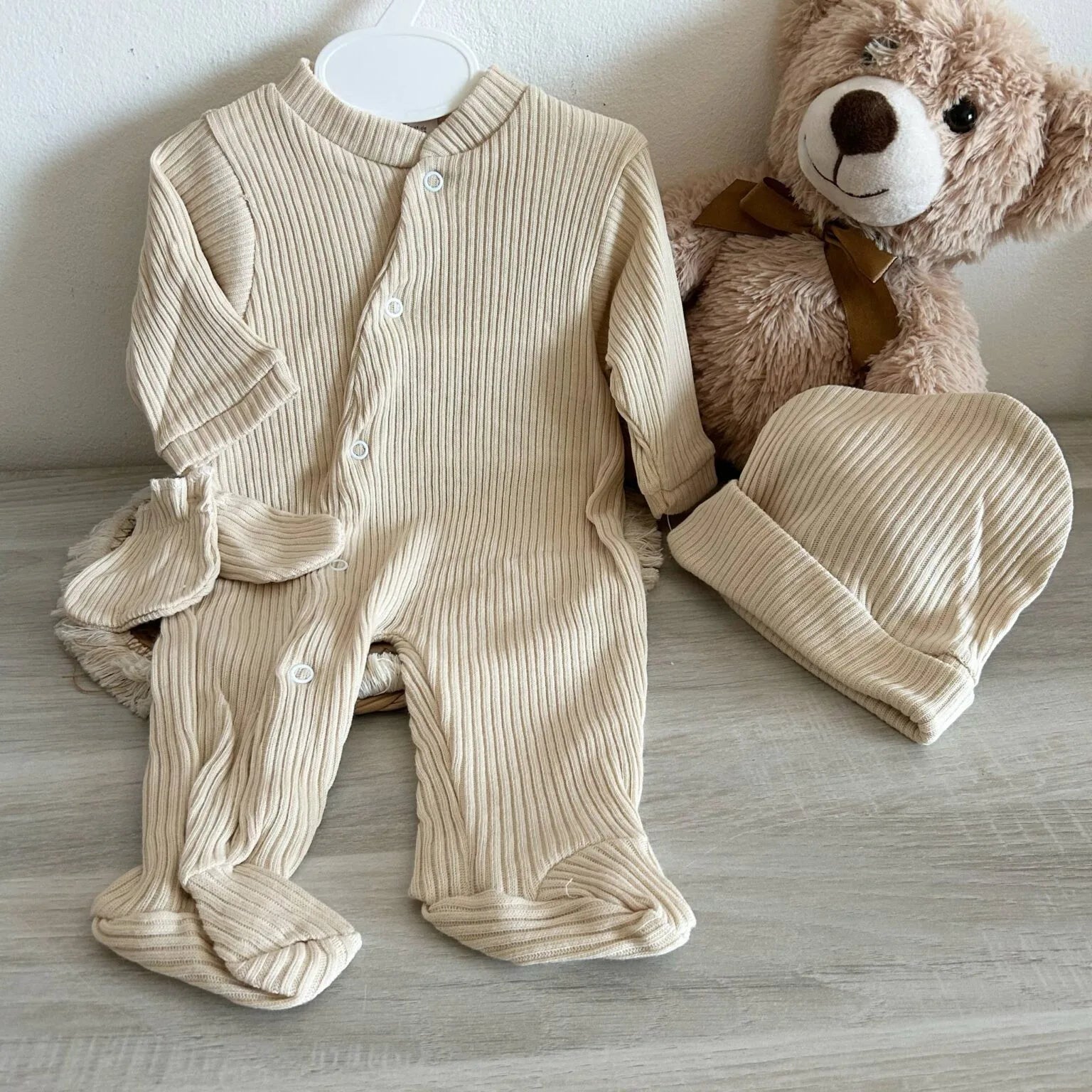 Tenue Côtelé 3pcs Personnalisée